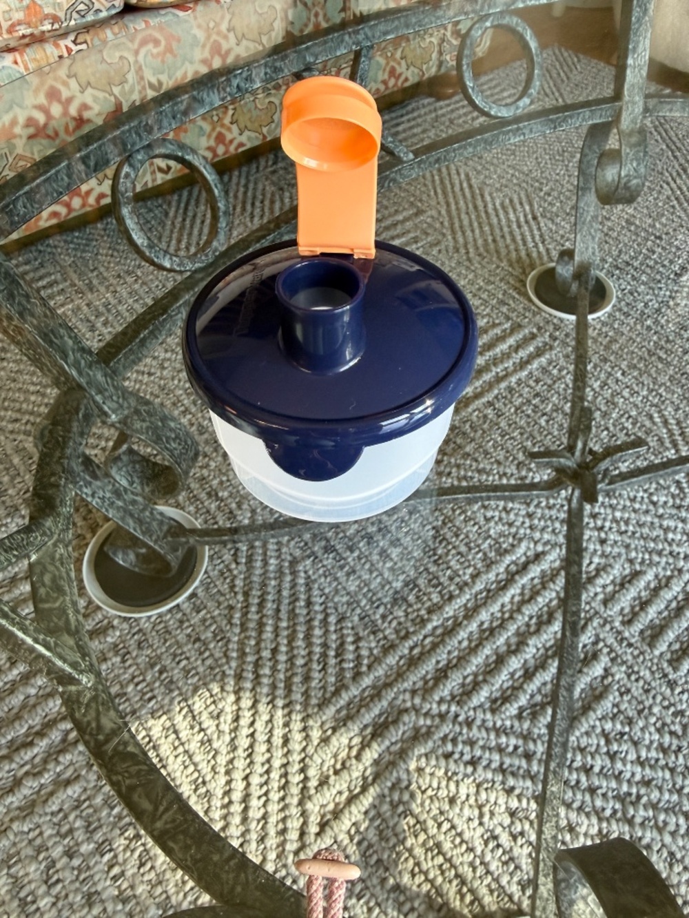 Tupperware Powder Supplement Dispenser - Picture 4 of 6
